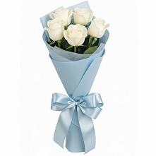 Букет 5 Белых роз Проуд в Николо-Урюпино