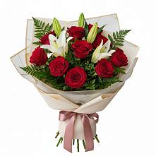 Букет цветов из:  Лилии и Розы в Николо-Урюпино