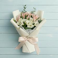 Букет цветов из:  Альстромерии в Николо-Урюпино