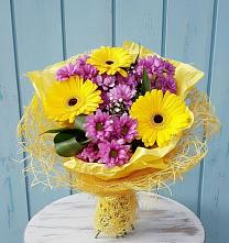Букет цветов из:  Хризантемы и Герберы в Николо-Урюпино