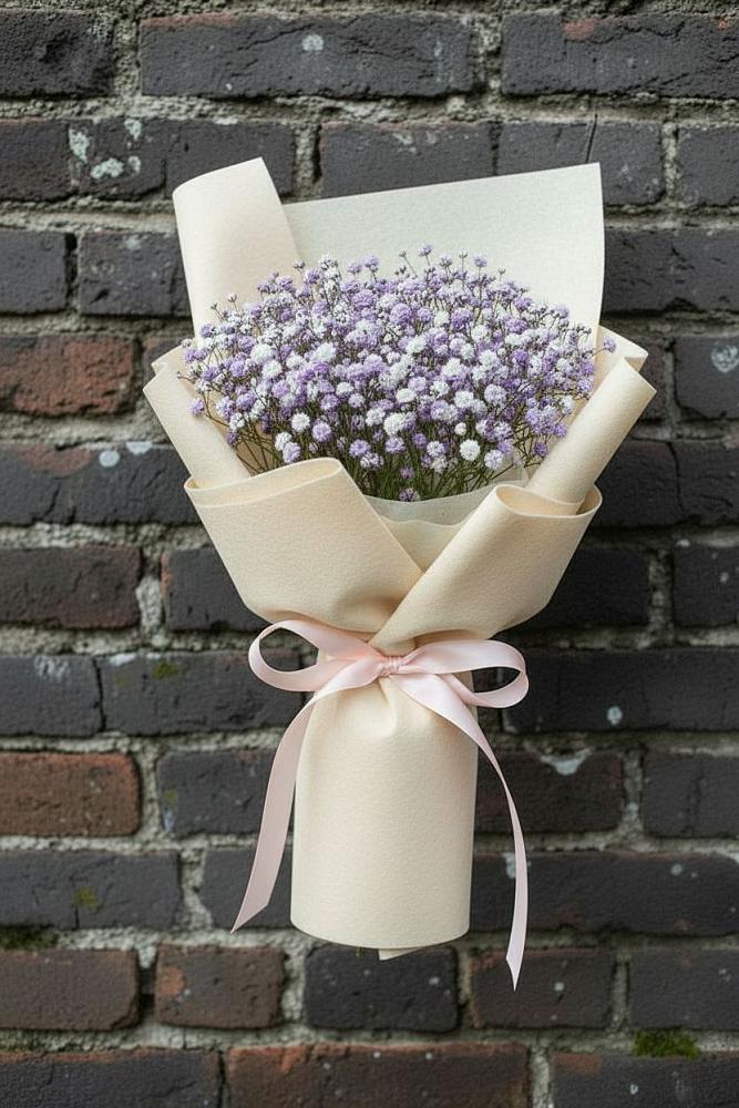 Букет цветов из: Гипсофила в Николо-Урюпино