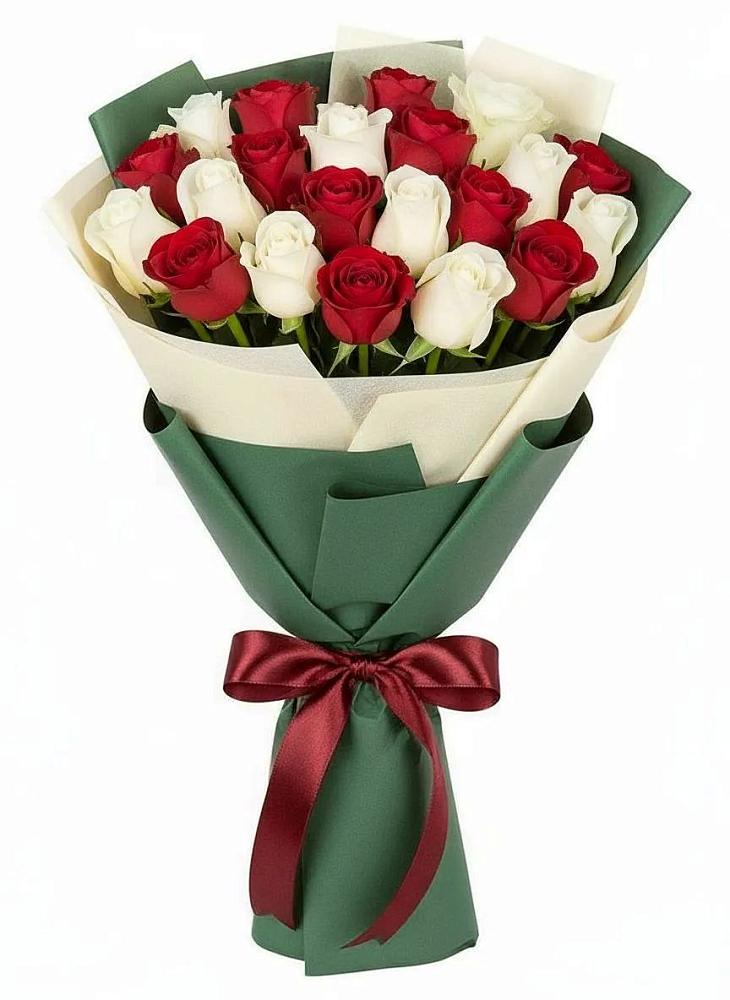 Букет Микс из красных и белых роз в Николо-Урюпино