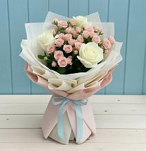 Букет цветов из:  Розы в Николо-Урюпино