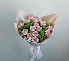 Букет цветов из:  Розы и Хризантемы в Николо-Урюпино