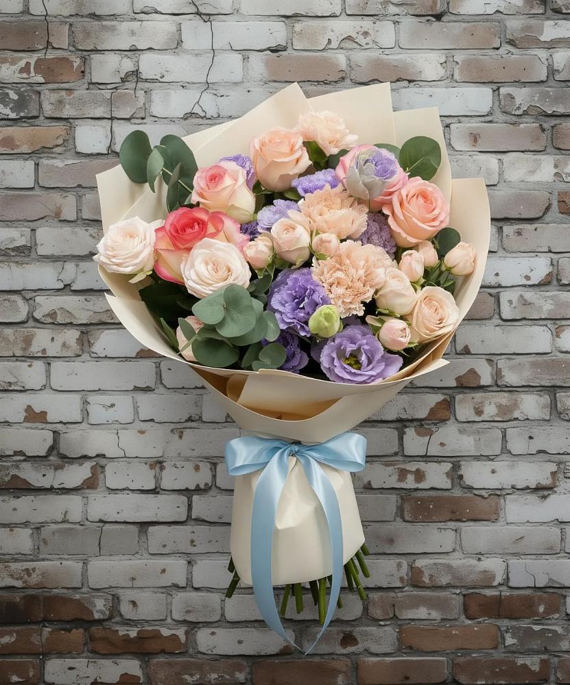 Букет цветов из: Розы, Лизиантусы и Гвоздики в Николо-Урюпино