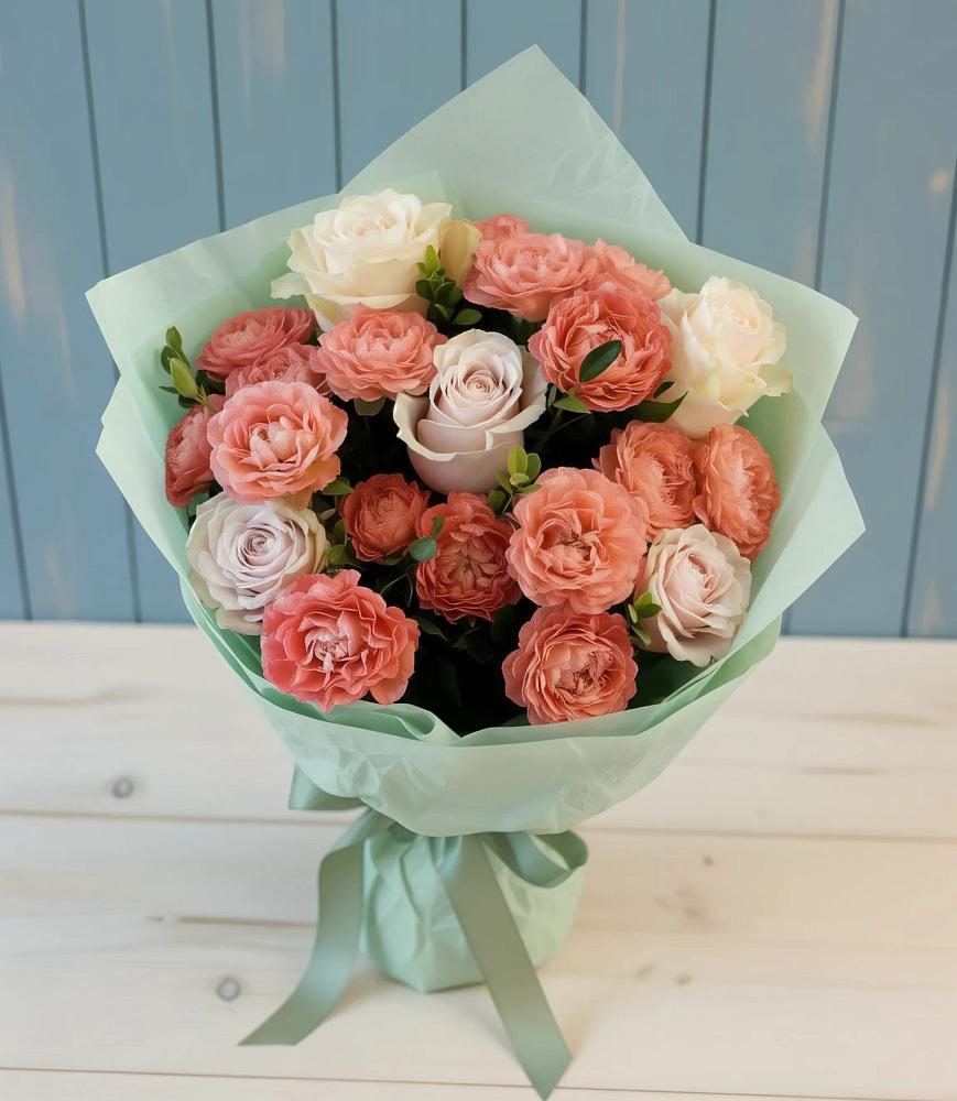 Букет цветов из: Розы в Николо-Урюпино