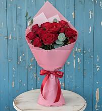 Букет цветов из:  Розы в Николо-Урюпино