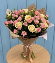 Букет цветов из:  Розы в Николо-Урюпино