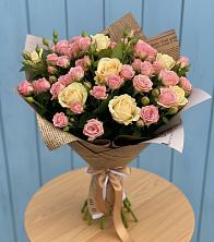 Букет цветов из:  Розы в Николо-Урюпино