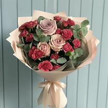 Букет цветов из:  Гвоздики и Розы в Николо-Урюпино