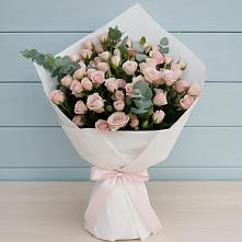 Букет цветов из:  Розы в Николо-Урюпино