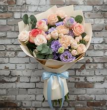 Букет цветов из:  Розы, Лизиантусы и Гвоздики #REPLACE_PRED# Николо-Урюпино