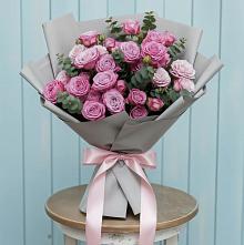 Букет цветов из:  Розы в Николо-Урюпино